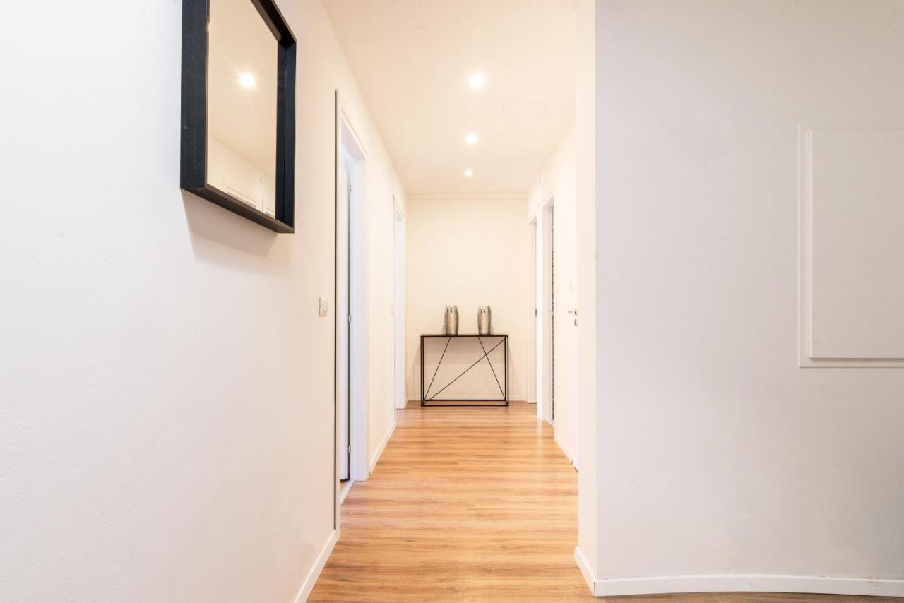 Hemeras Boutique Homes Luxury 4Bdr Close To Duomo ミラノ エクステリア 写真