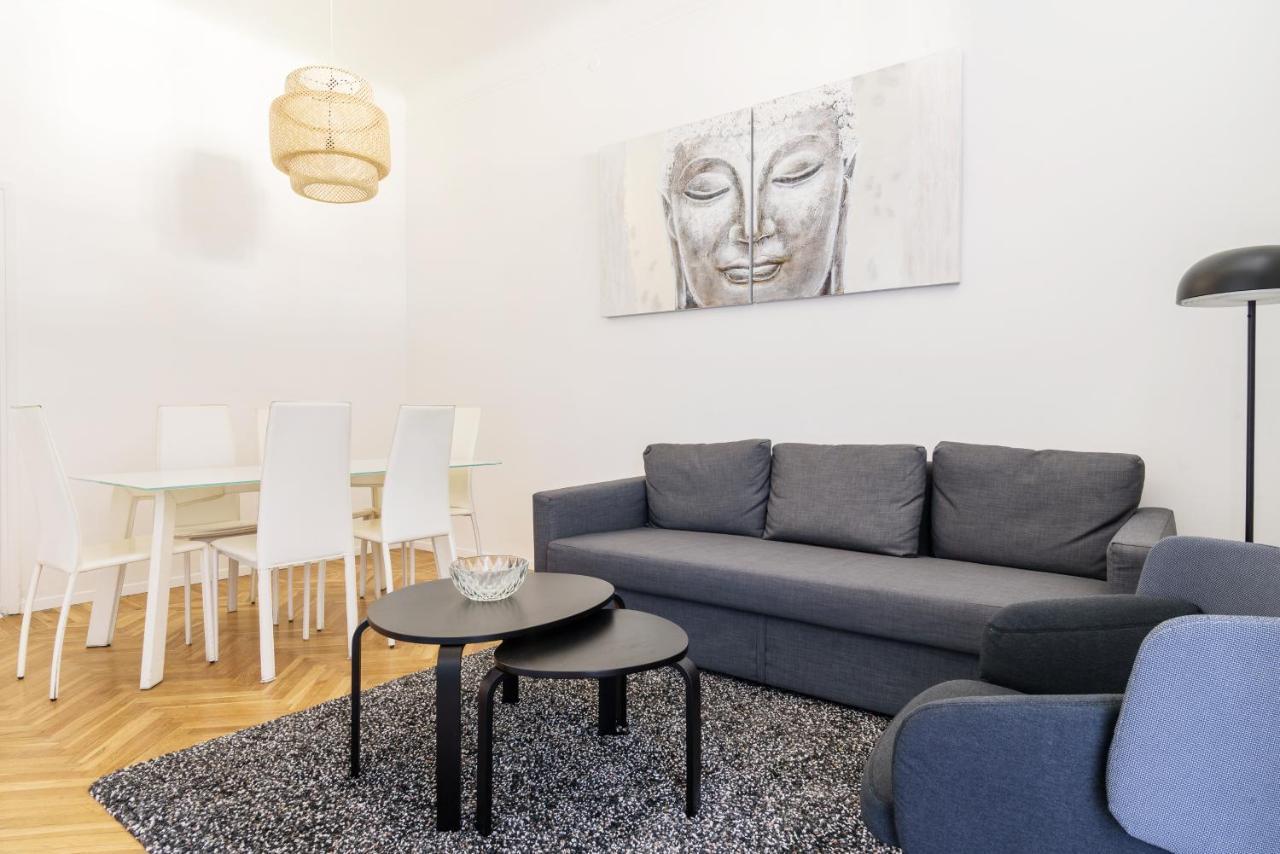 Hemeras Boutique Homes Luxury 4Bdr Close To Duomo ミラノ エクステリア 写真